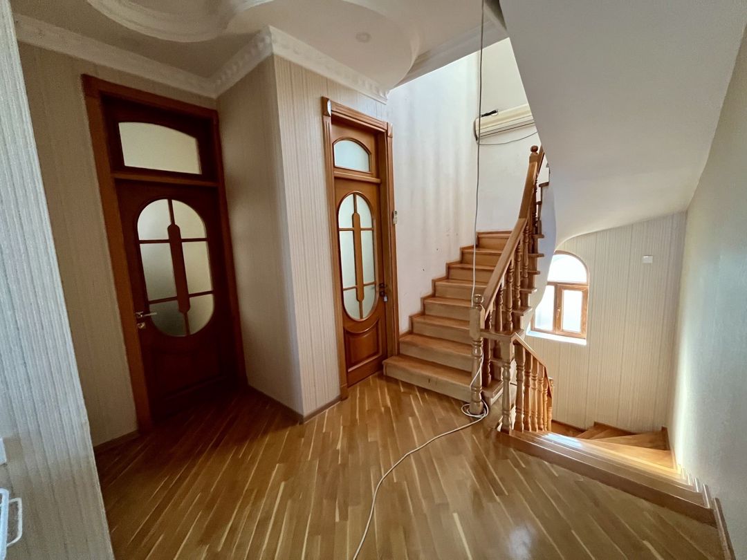 Satılır 12 otaqlı həyət evi/bağ evi 36 m² — Ev, villa, Bakı (8)