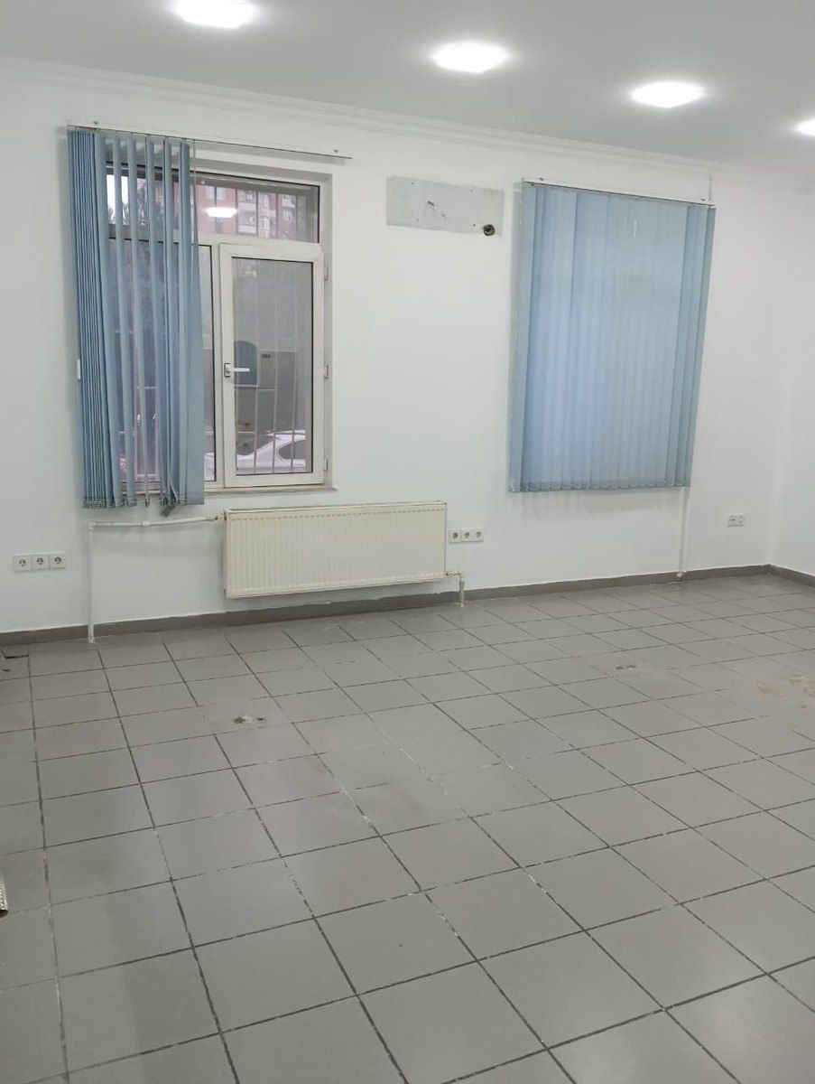 İcarəyə verilir 20 otaqlı ofis 500 m² — Ofis, Bakı (4)