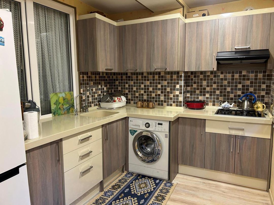 Satılır 4 otaqlı köhnə tikili 105 m² — Mənzil, Bakı (12)