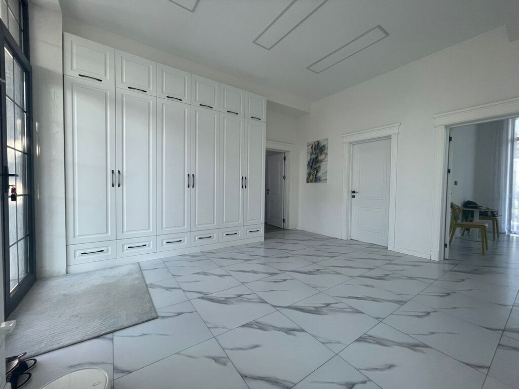 İcarəyə verilir 5 otaqlı həyət evi/bağ evi 250 m² — Ev, villa, Bakı (11)