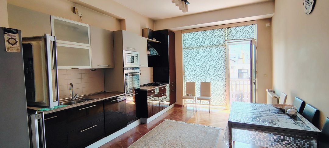 İcarəyə verilir 3 otaqlı yeni tikili 130 m² — Mənzil, Bakı (4)