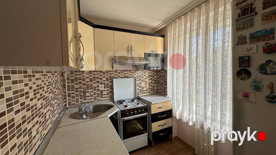 Satılır 2 otaqlı köhnə tikili 55 m² — Mənzil, Bakı (4)