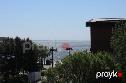 İcarəyə verilir 2 otaqlı köhnə tikili 100 m²