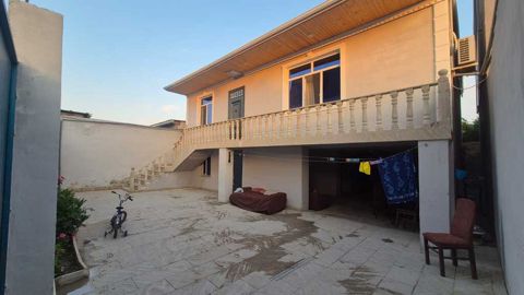Satılır 4 otaqlı həyət evi/bağ evi 140 m² — Bakı