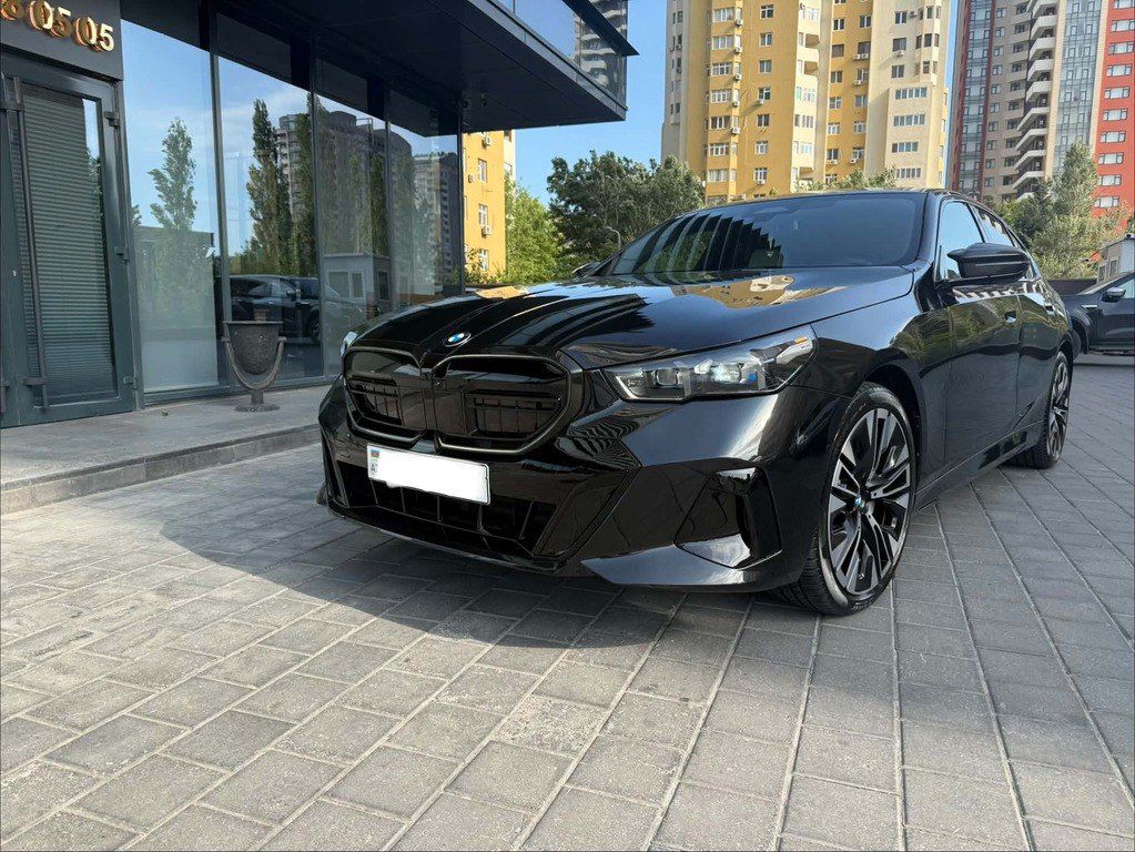 BMW 530, 2.0 L, 2024 il, 15 600 km — Avtomobillər, Bakı (6)