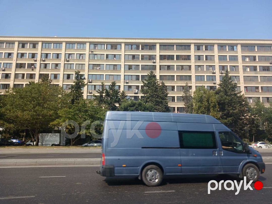 Satılır 3 otaqlı köhnə tikili 85 m² — Mənzil, Bakı (3)
