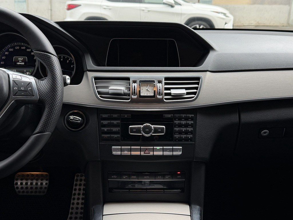 Mercedes E 250, 2.0 L, 2014 il, 189 450 km — Avtomobillər, Bakı (10)