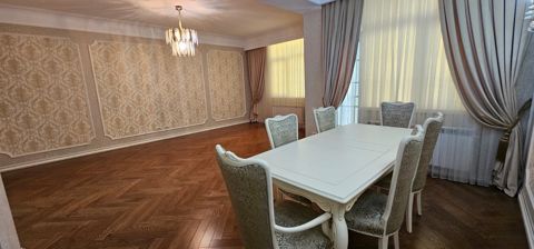 Satılır 4 otaqlı yeni tikili 207 m² — Bakı