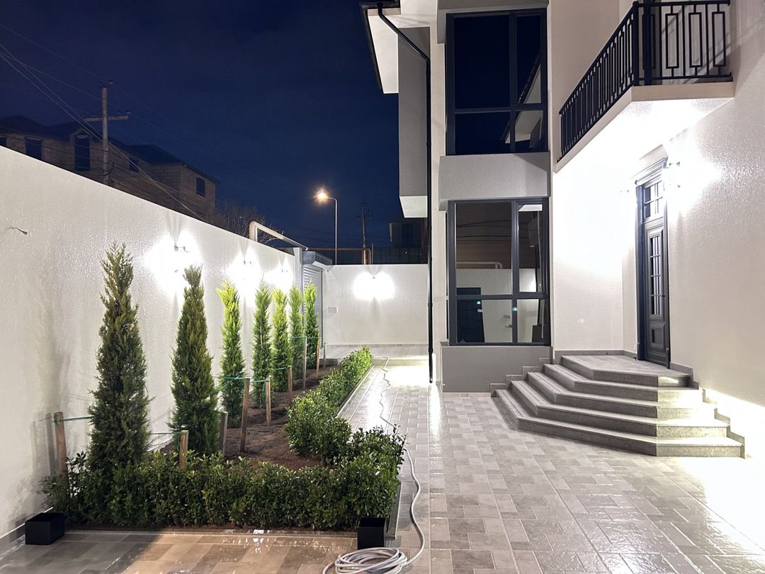 Satılır 5 otaqlı həyət evi/bağ evi 215 m² — Ev, villa, Bakı (11)