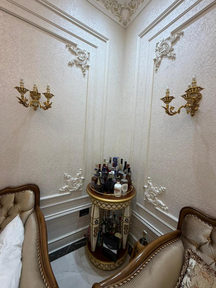 Satılır 4 otaqlı köhnə tikili 213 m² — Mənzil, Bakı (5)