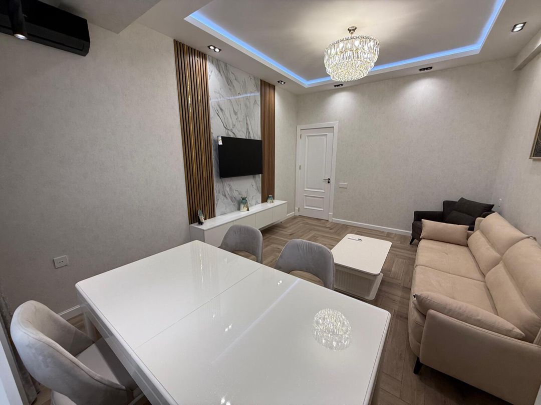 İcarəyə verilir 2 otaqlı yeni tikili 70 m² — Mənzil, Bakı (2)