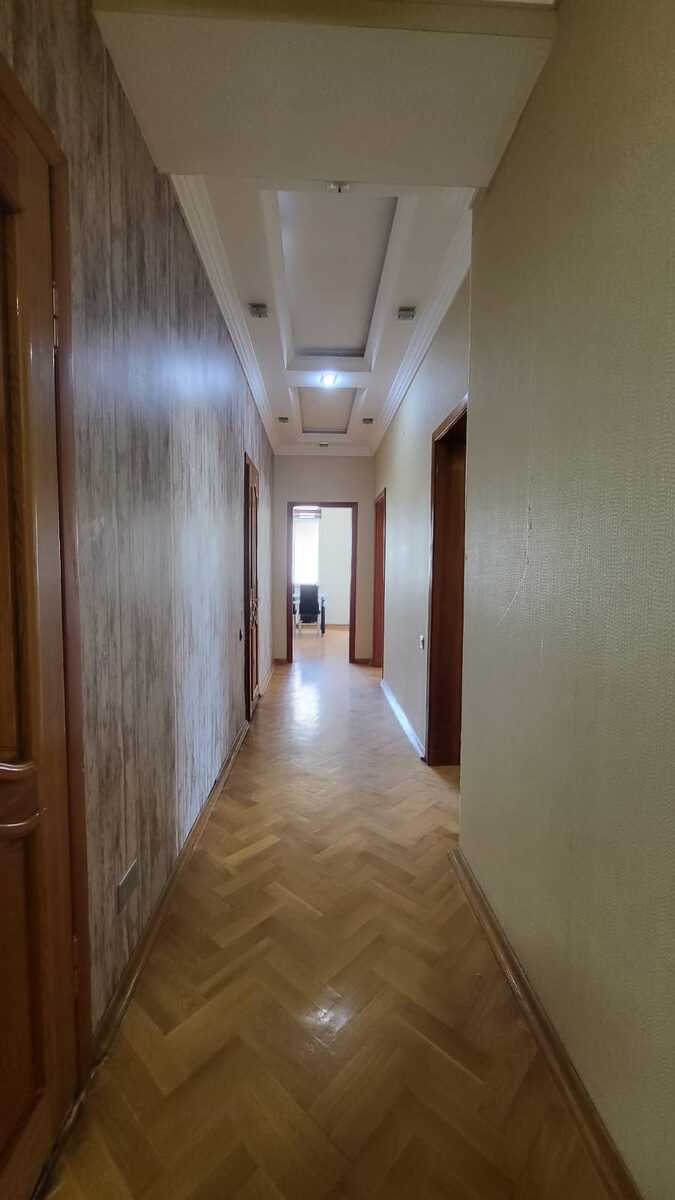 İcarəyə verilir 3 otaqlı yeni tikili 155 m² — Mənzil, Bakı (11)