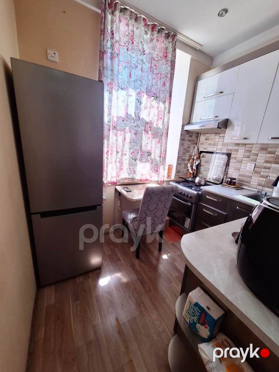 Satılır 2 otaqlı köhnə tikili 55 m² — Mənzil, Bakı (8)