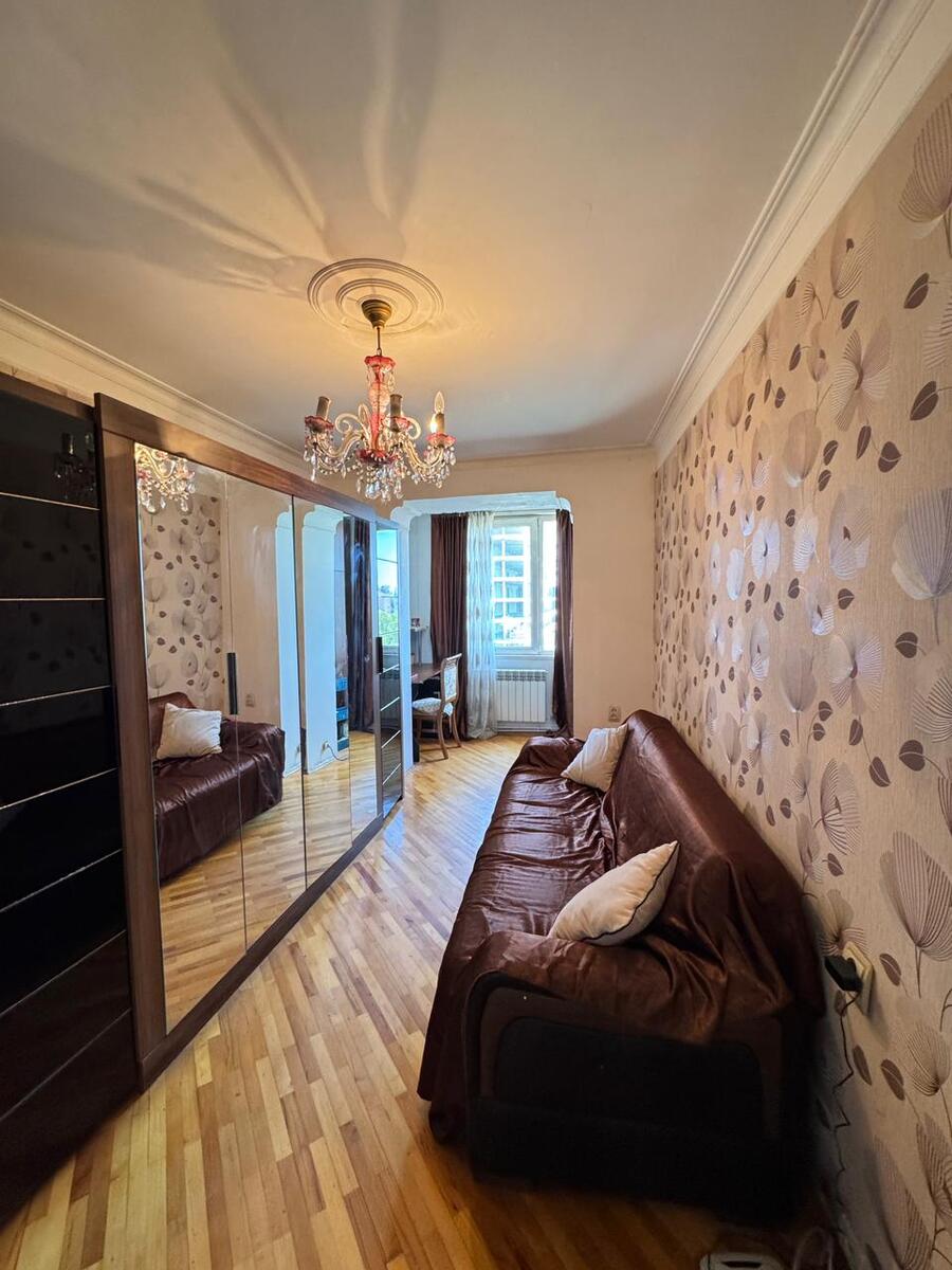 Satılır 3 otaqlı köhnə tikili 130 m² — Mənzil, Bakı (12)