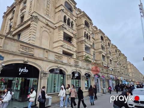 Satılır obyekt 320 m²