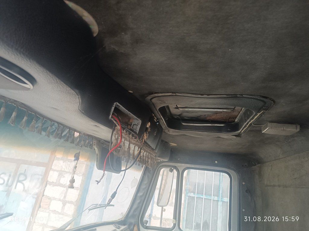 ZIL 5301, 8.0 L, 2000 il, 33 170 km — Yük maşınları, Şəki (7)
