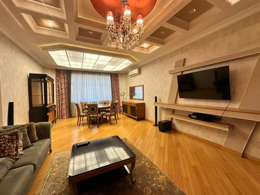 Satılır 4 otaqlı yeni tikili 185 m² — Mənzil, Bakı (3)