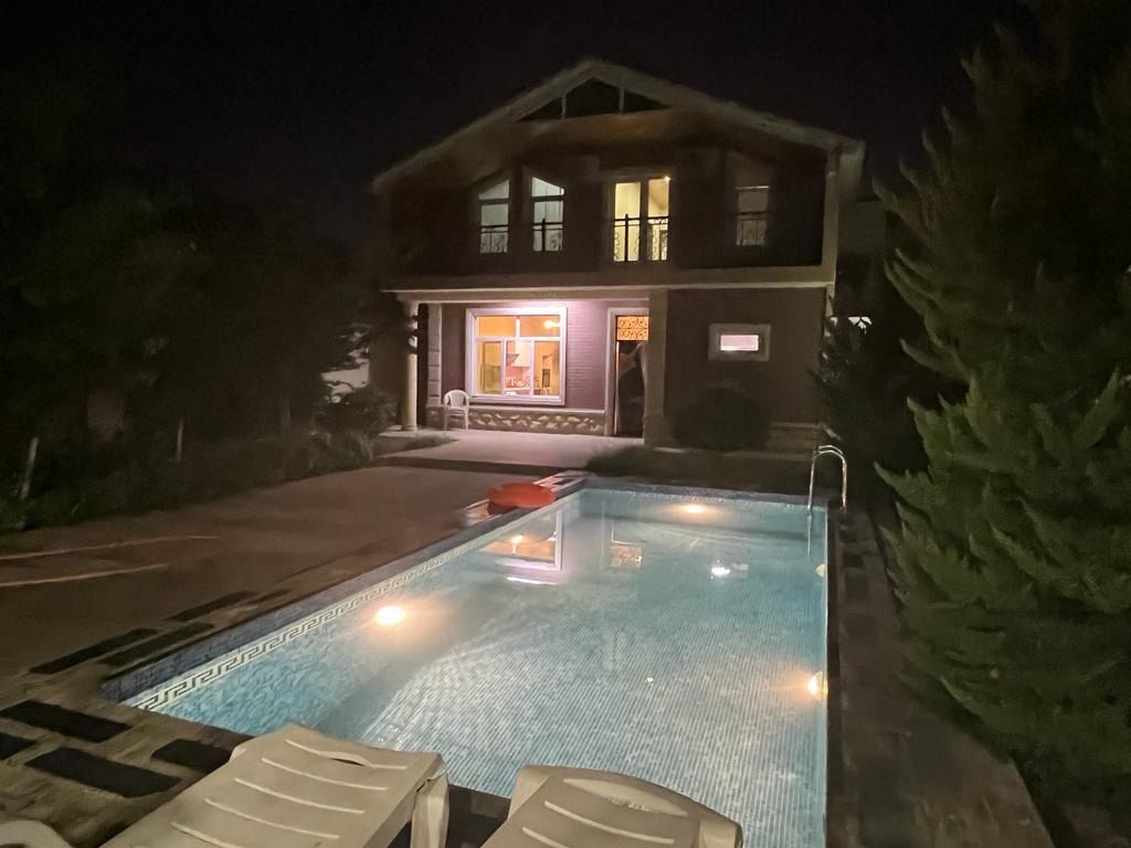 İcarəyə verilir 3 otaqlı həyət evi/bağ evi 200 m² — Ev, villa, Bakı