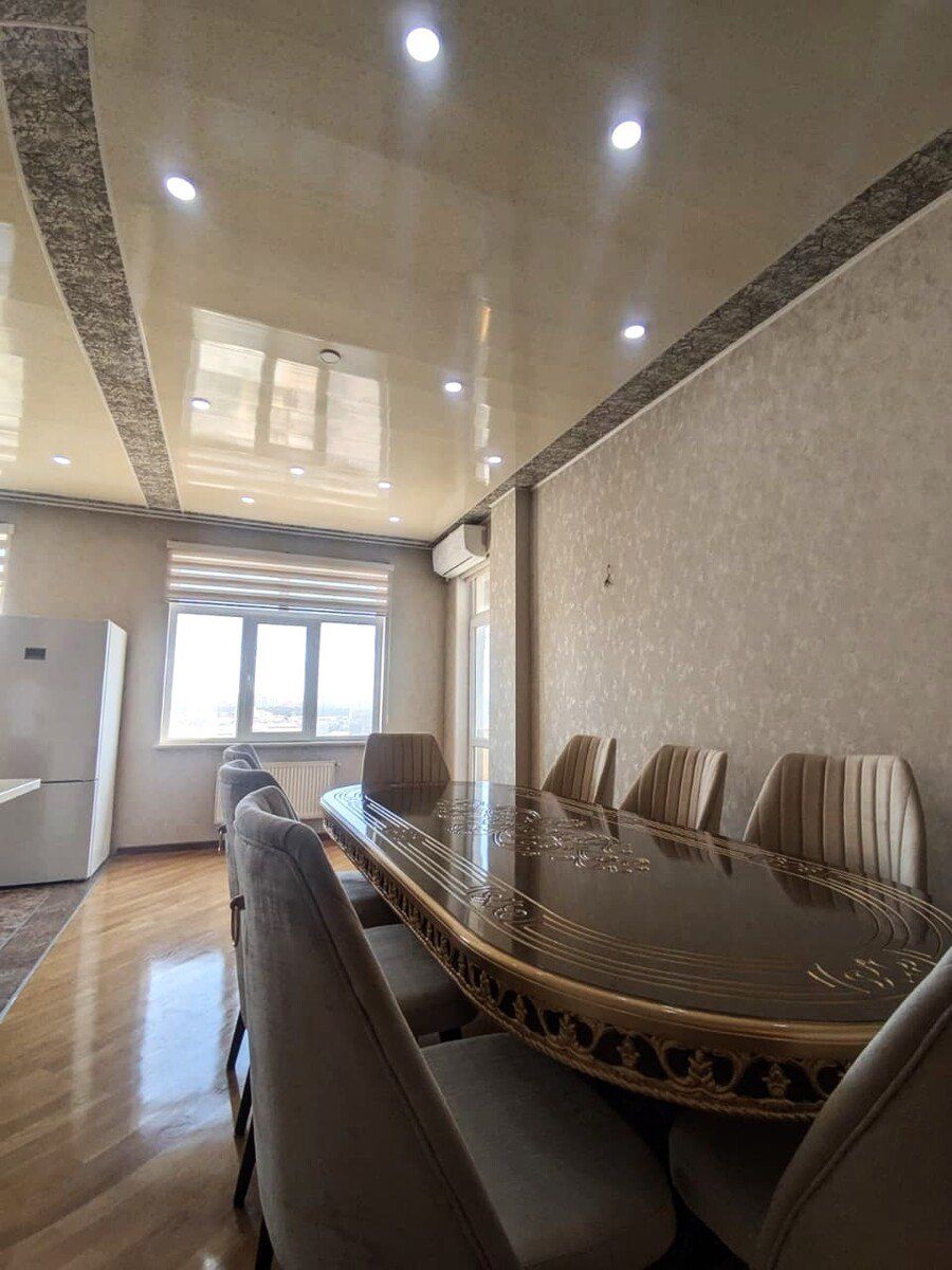 İcarəyə verilir 4 otaqlı yeni tikili 220 m² — Mənzil, Bakı (7)