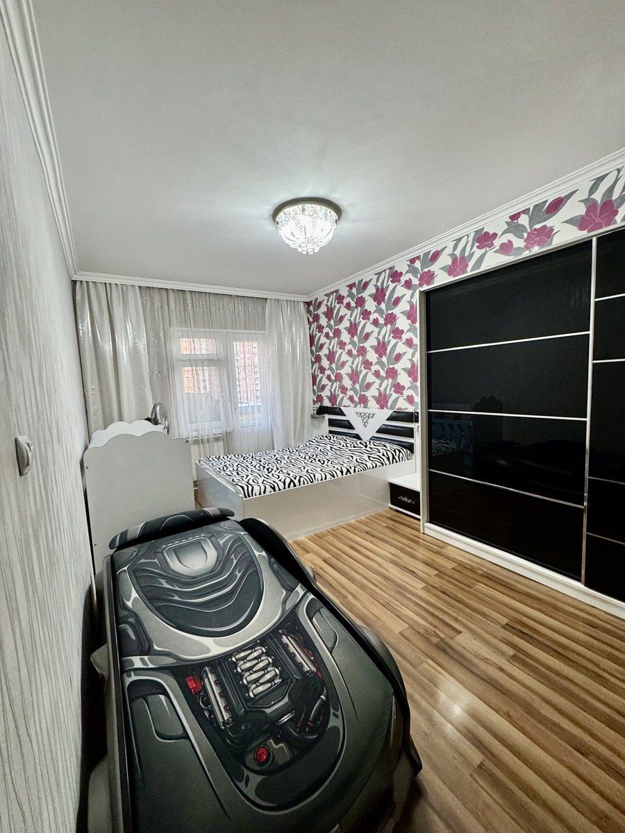 Satılır 4 otaqlı köhnə tikili 110 m² — Mənzil, Bakı (10)