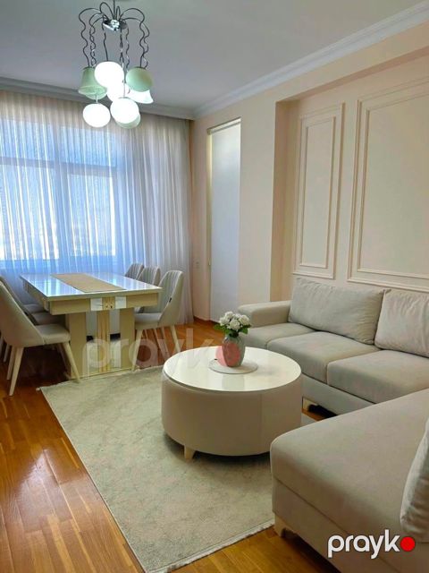 Satılır 3 otaqlı yeni tikili 95 m²