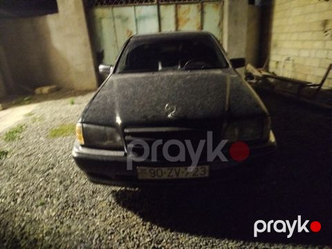 Mercedes C 220, 2.2 L, 1995 il, 350 000 km