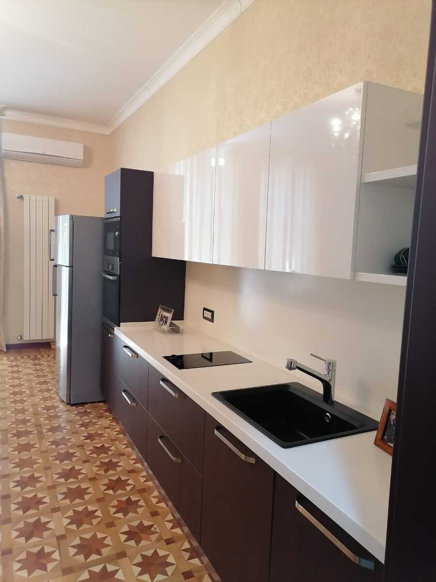 İcarəyə verilir 2 otaqlı köhnə tikili 100 m² — Mənzil, Bakı (10)