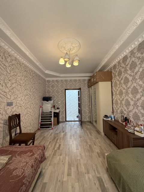 Satılır 2 otaqlı köhnə tikili 50 m² — Bakı