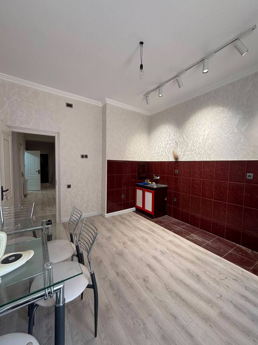 Satılır 2 otaqlı yeni tikili 100 m² — Mənzil, Bakı (12)