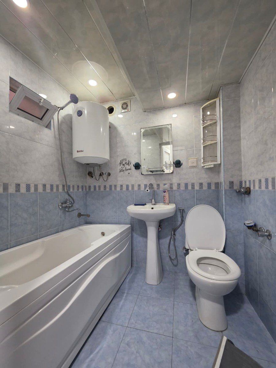 Satılır 2 otaqlı köhnə tikili 55 m² — Mənzil, Bakı (8)