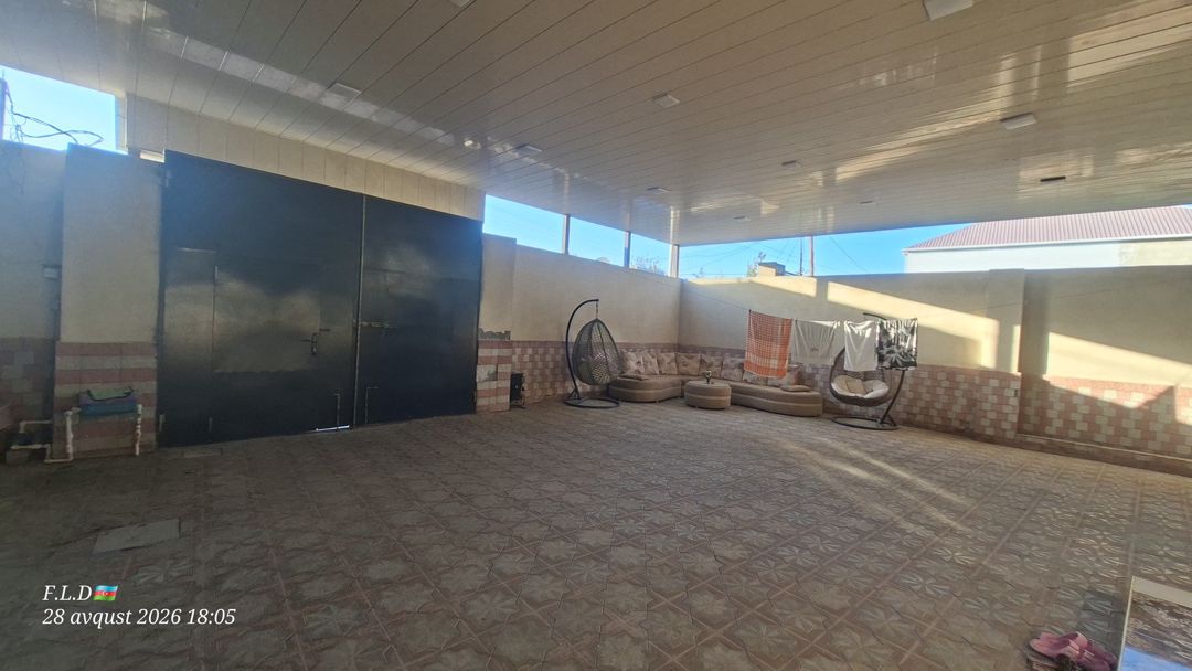 Satılır 4 otaqlı həyət evi/bağ evi 250 m² — Ev, villa, Bakı (2)