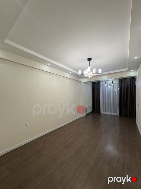 Satılır 2 otaqlı yeni tikili 59 m²