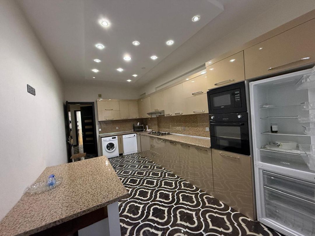 Satılır 3 otaqlı yeni tikili 136 m² — Mənzil, Bakı (10)