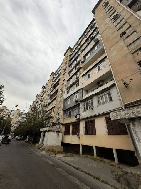 İcarəyə verilir 3 otaqlı köhnə tikili 80 m² — Bakı