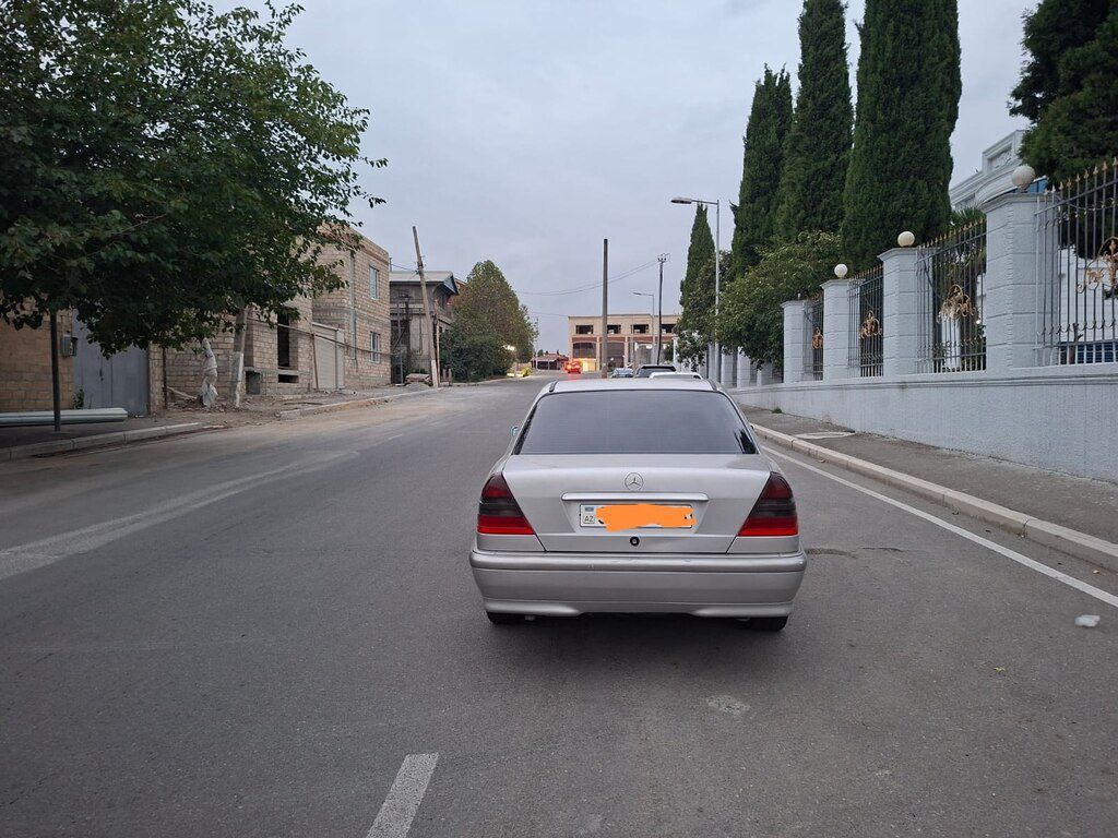 Mercedes C 180, 1.8 L, 1999 il, 350 000 km — Avtomobillər, Gəncə (3)