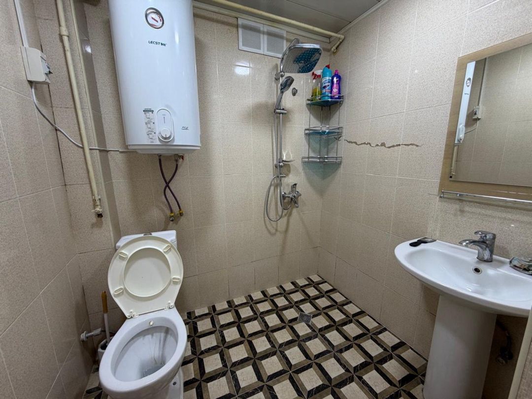 İcarəyə verilir 1 otaqlı köhnə tikili 50 m² — Mənzil, Bakı (3)