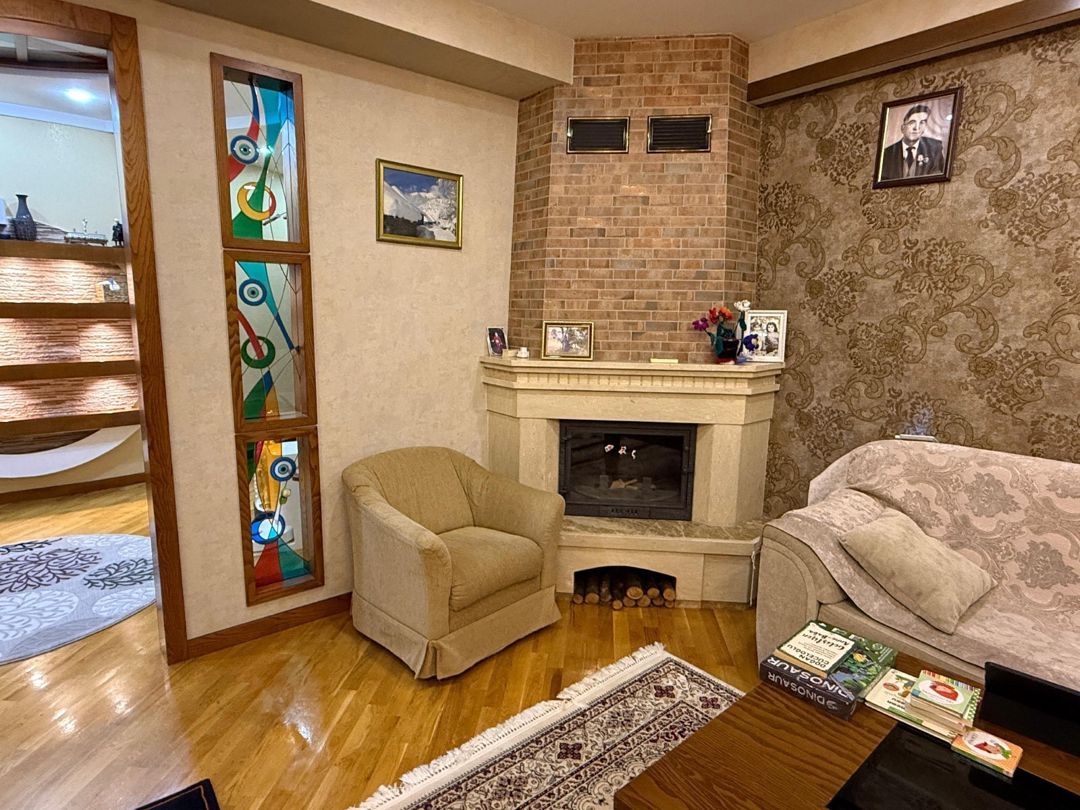 4-otaqlı yeni tikili, Q.Qarayev m., 154 m² — Mənzil, Bakı (6)