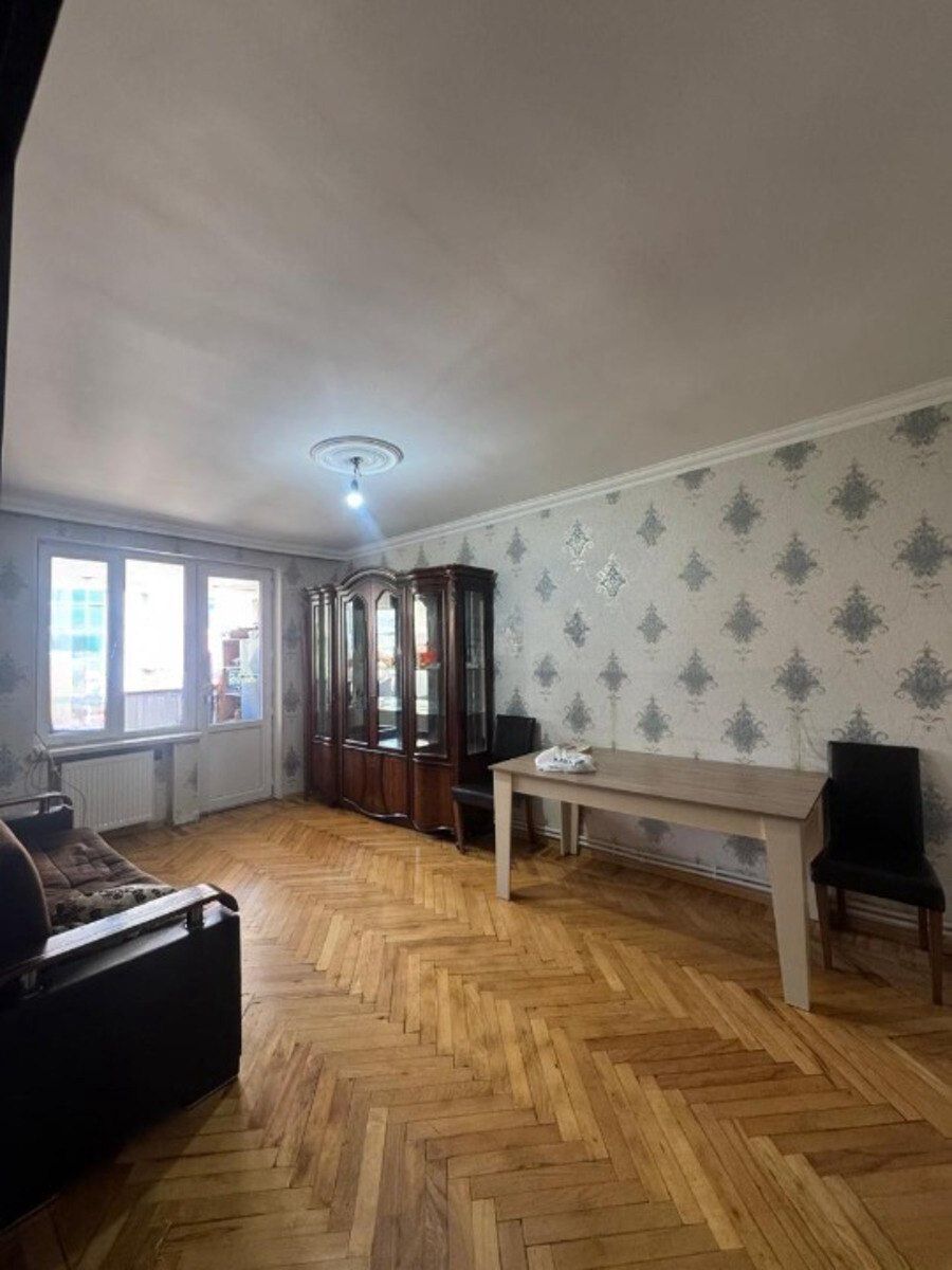 Satılır 3 otaqlı köhnə tikili 70 m² — Mənzil, Bakı (2)