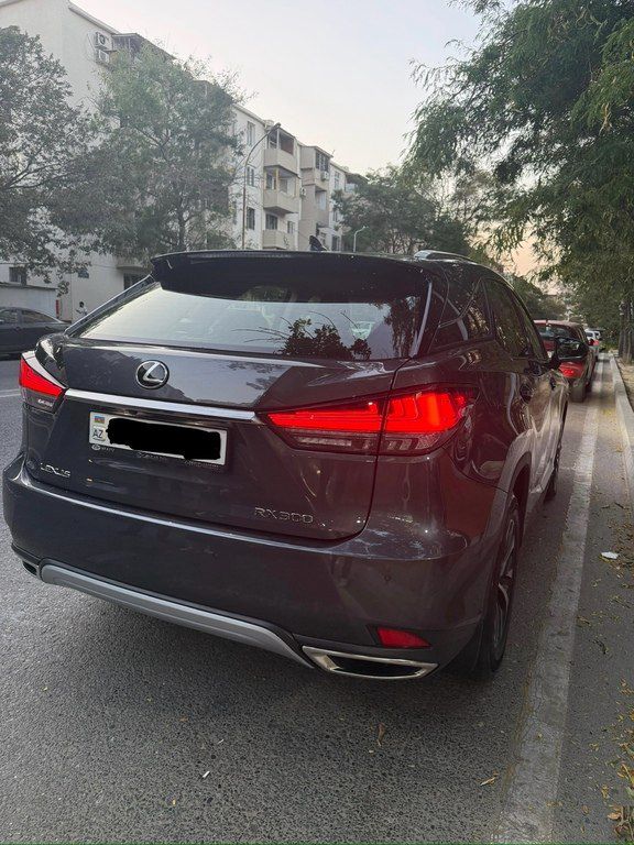 Lexus RX 300, 2.0 L, 2022 il, 18 000 km — Avtomobillər, Bakı (4)