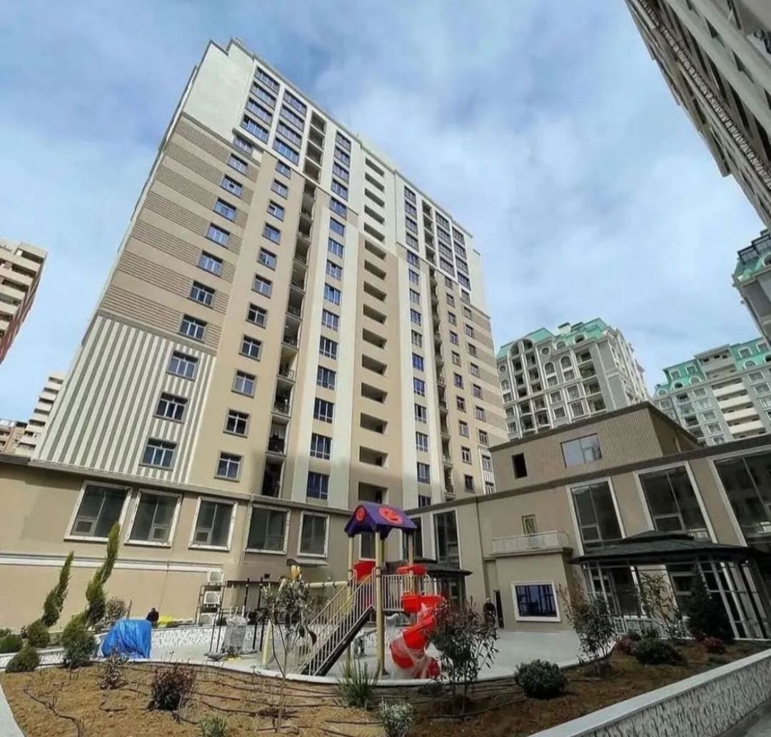 Satılır 2 otaqlı yeni tikili 90 m² — Mənzil, Bakı (2)
