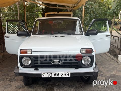 Lada (VAZ) Niva, 1.7 L, 2004 il, 217 000 km