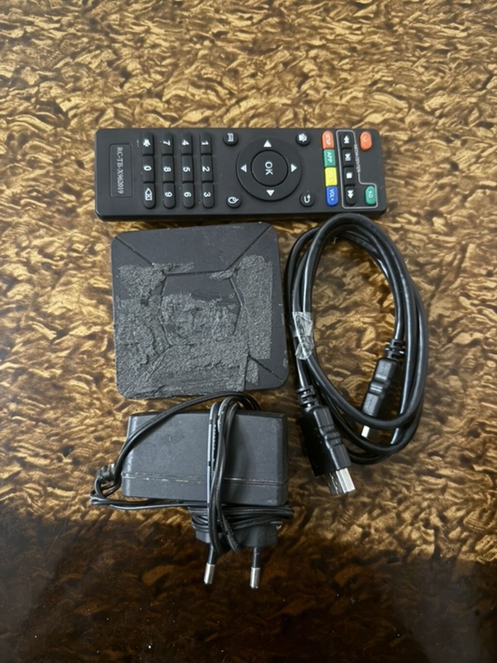 Iptv/tv Box seti Komplekt: - Iptv/tv Box (Model: Q5; giriş — TV və Video, Bakı (2)