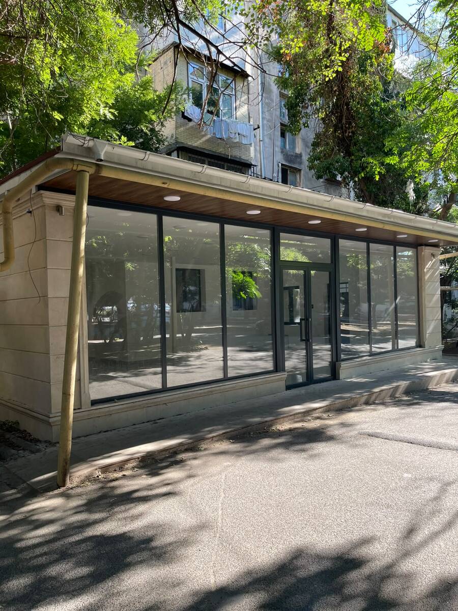 Satılır obyekt 200 m² — Əmlak, Bakı