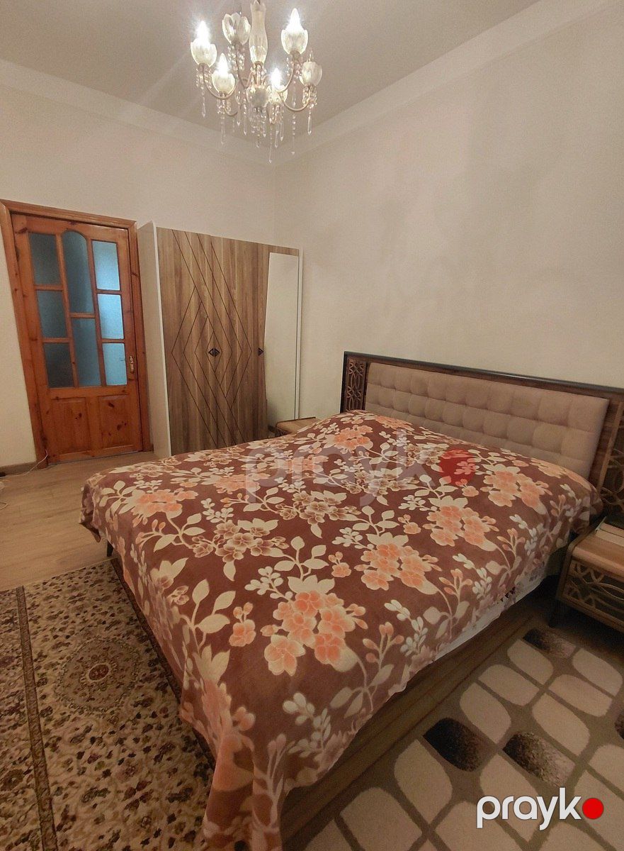 Satılır 2 otaqlı köhnə tikili 72 m² — Mənzil, Bakı (6)