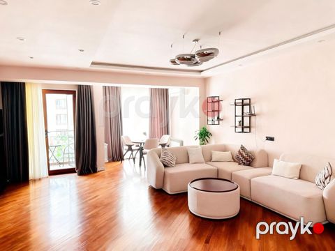 İcarəyə verilir 3 otaqlı yeni tikili 141 m²