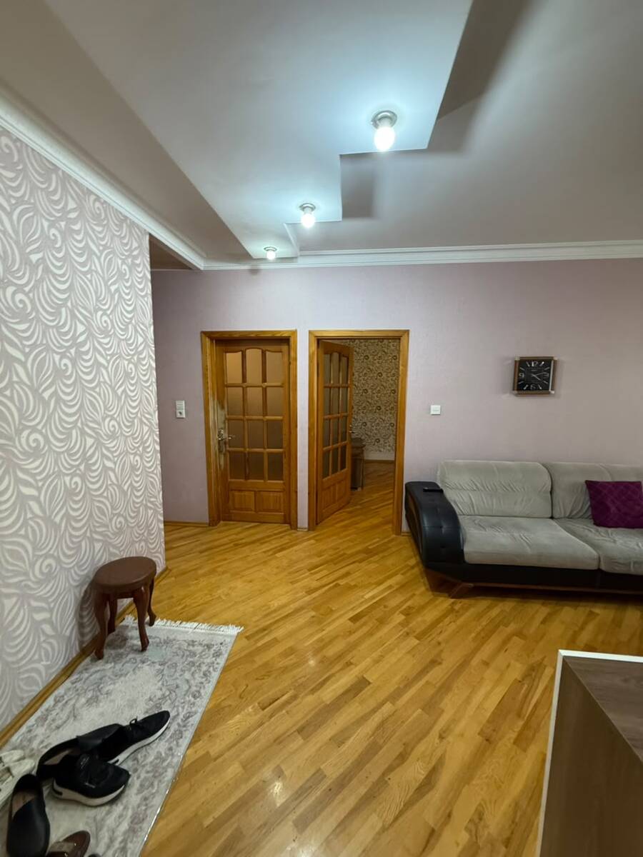 Satılır 4 otaqlı köhnə tikili 110 m² — Mənzil, Bakı (7)