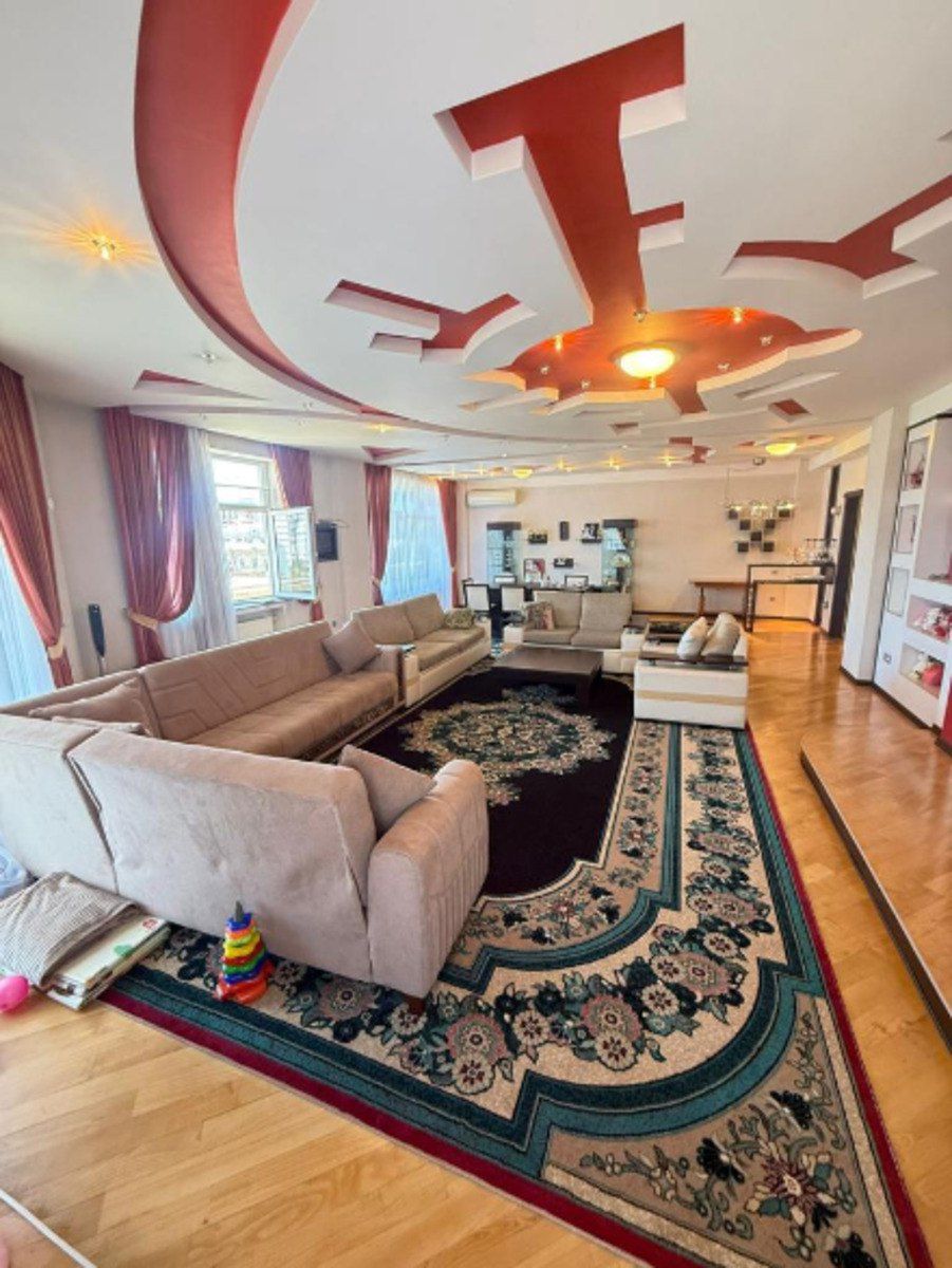 Satılır 5 otaqlı yeni tikili 286 m² — Mənzil, Bakı (2)