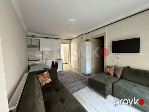 İcarəyə verilir 2 otaqlı köhnə tikili 71 m²