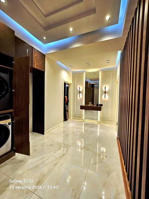Satılır 4 otaqlı yeni tikili 143 m² — Bakı