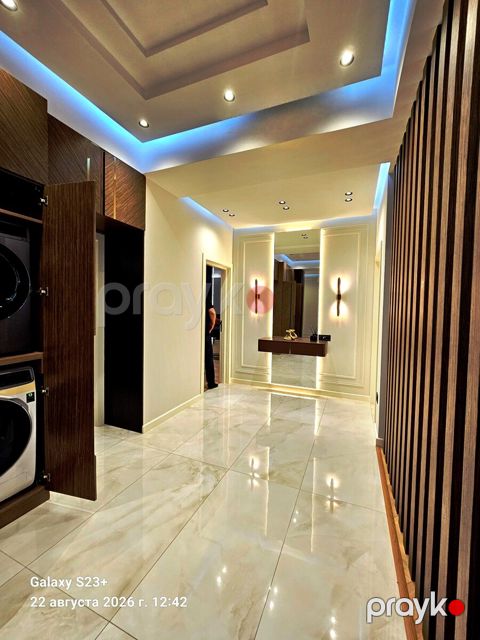 Satılır 4 otaqlı yeni tikili 143 m²